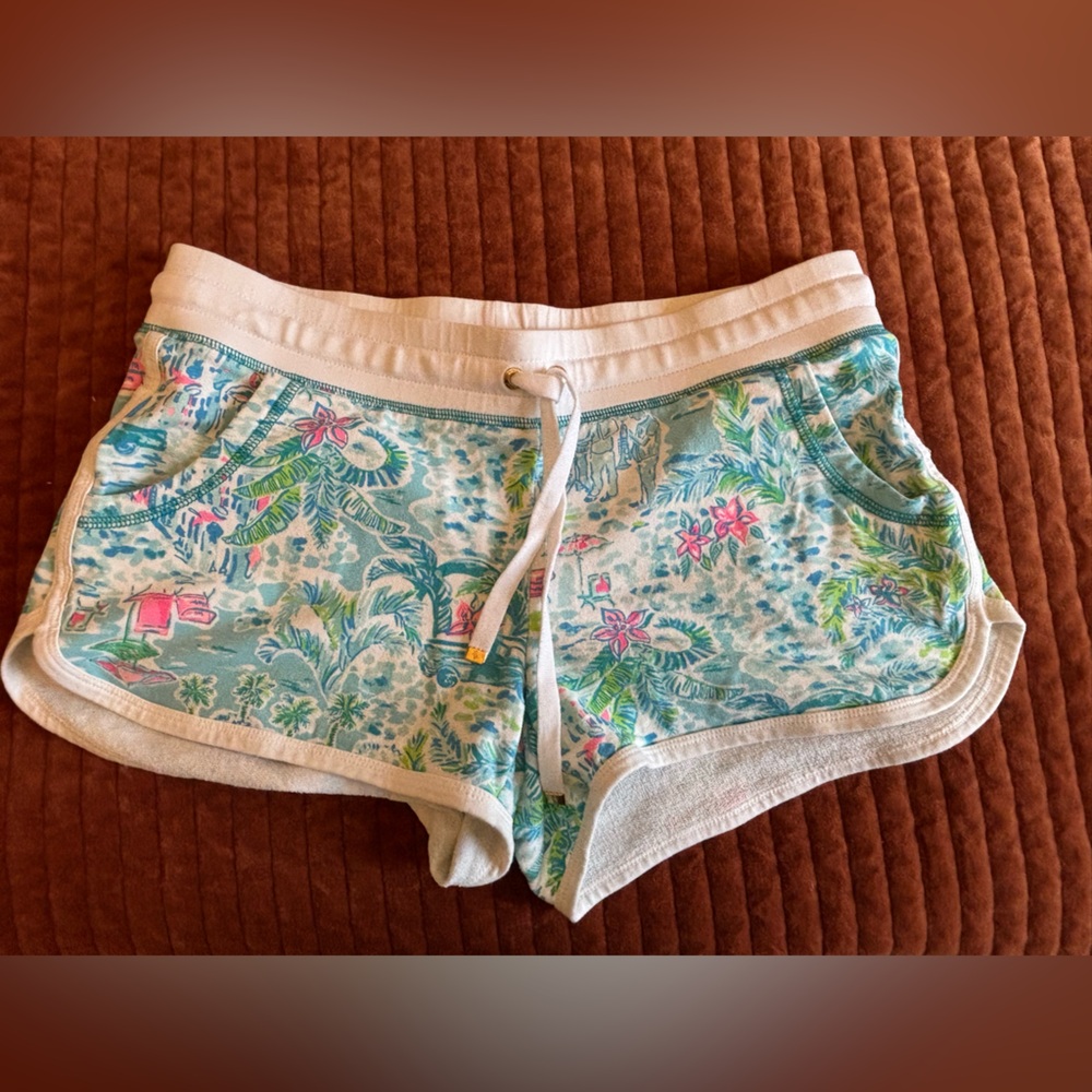 Lilly Pulitzer Chrissy beach shorts